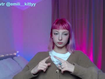 webcam girl lit1le_kitty_ live cam image #128642