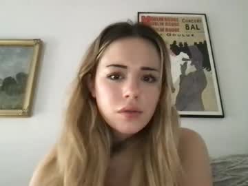 webcam girl cherrylover_69 live cam image #5407778