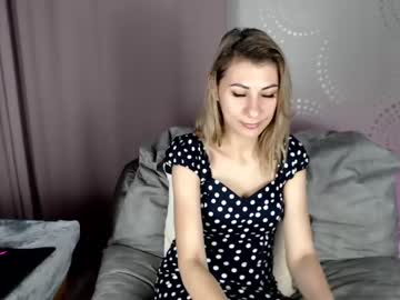 webcam girl cassiewins live cam image #2136545