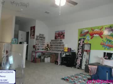 webcam girl pr3ttyp1nkpussy live cam image #809066