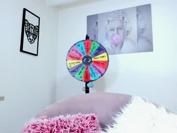 webcam girl missniley live cam image #2987272