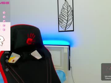 webcam girl small_blondee live cam image #3774691