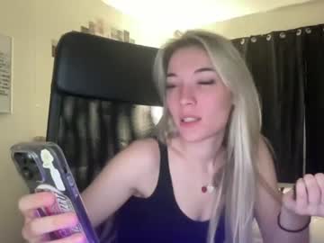webcam girl bee_my_passion live cam image #6986885
