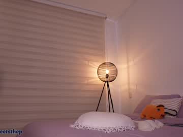 webcam girl sweetsthep22 live cam image #6254904