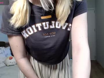 webcam girl illegaldream live cam image #5896726