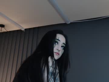 webcam girl charlotte_germanotta_ live cam image #5306302