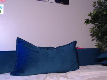 webcam couple alisakai live cam image #2872165