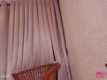 webcam girl _lasuescun live cam image #6222267