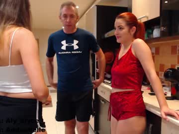 webcam couple aly_alyce live cam image #2656645
