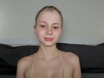 webcam girl hi_popsy live cam image #5178590