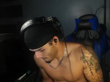 webcam man kylewhitedgs live cam image #5600365