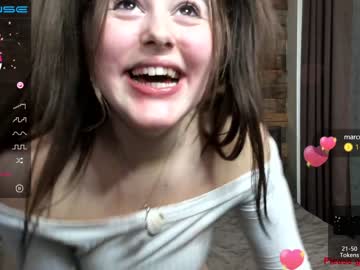 webcam girl emilia_me live cam image #990454