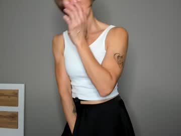 webcam girl dorothy_meyer live cam image #4929406