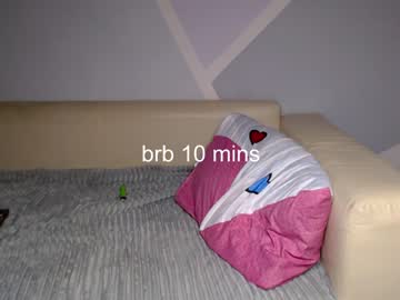 webcam girl elisa_bright live cam image #2142326