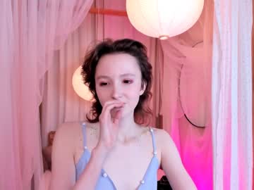 webcam girl hailiemills live cam image #3104191
