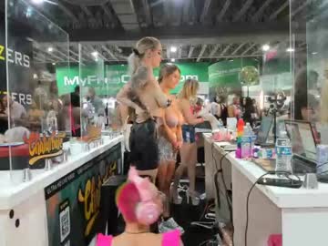 webcam girl dawnwillow live cam image #2272938