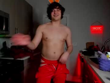 webcam man thejohnnystone live cam image #4170770