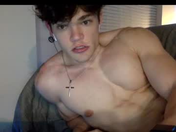 webcam man tylerhero23 live cam image #4066578