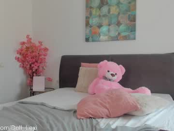 webcam girl doll_lexi live cam image #4445827