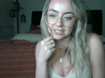 webcam girl 1delicate_angel live cam image #2029689