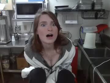 webcam girl lenity_life live cam image #6130450
