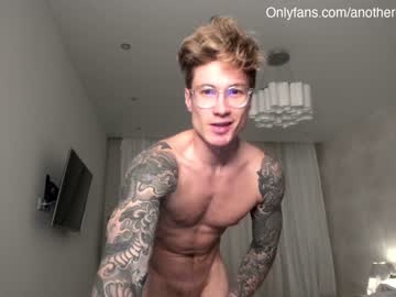 webcam man anotherguyonyourscreen live cam image #590712