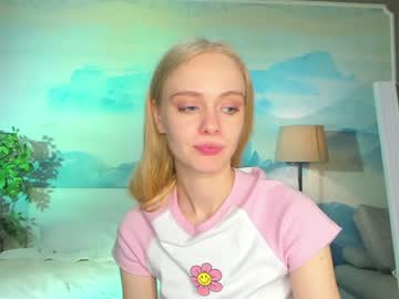 webcam couple alisareal live cam image #3596733