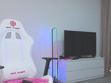 webcam girl lovlybambi live cam image #6700750