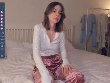 webcam couple kelly_wings live cam image #6318497