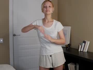 webcam girl sheenagambell live cam image #7116020