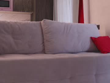 webcam girl angella_kleee live cam image #4709425
