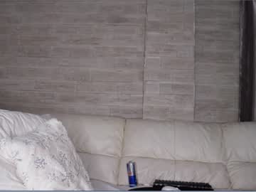 webcam girl dee_waters live cam image #3474083