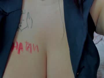 webcam girl kairafantasy live cam image #6468307
