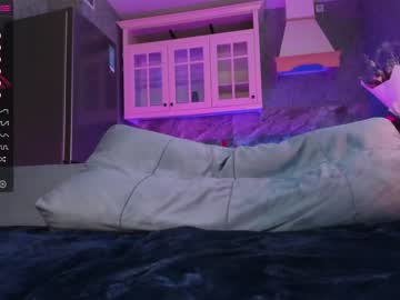 webcam girl princess_sofiaa live cam image #4052541