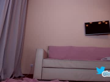 webcam girl hollyextra live cam image #2965711