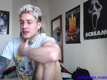 webcam man sonic12_12 live cam image #1399723
