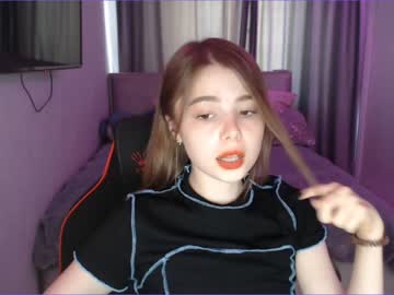 webcam girl tripleprinces live cam image #2275074