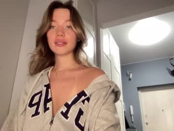 webcam girl angel_from_sky live cam image #4137316