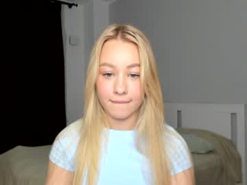 webcam girl sue_baby live cam image #2235024