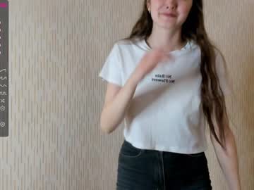 webcam girl martagge live cam image #4617614