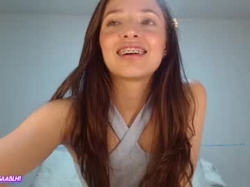 webcam girl gabrielaa_18 live cam image #3598377