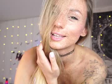 webcam girl artease live cam image #5606492