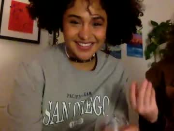 webcam girl arletnoa live cam image #5802913