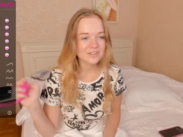 webcam girl emelianae live cam image #5257131