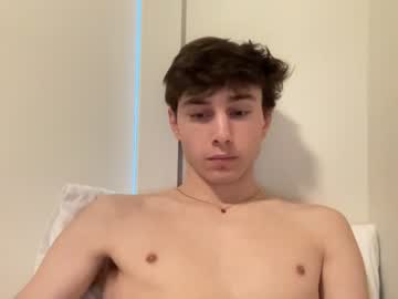 webcam man boy_180 live cam image #1589570