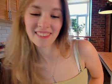 webcam girl milablush live cam image #5168548