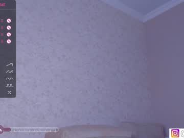 webcam girl bzzzme live cam image #5717865