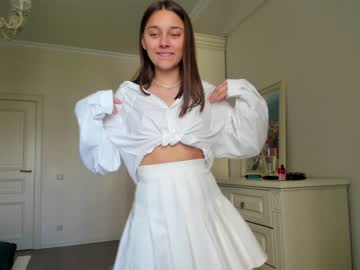 webcam girl eleonora_linn live cam image #2262024