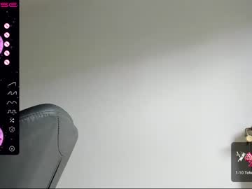 webcam girl meganredx live cam image #4158727