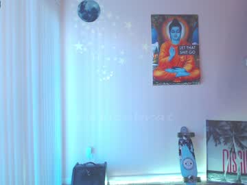 webcam girl petitebrat live cam image #583662